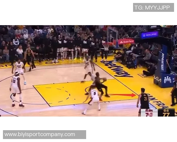 巴特勒回忆摔倒经历感叹当时屁股着地疼痛但现已无碍